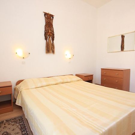 Apartments By The Sea Komiza, Vis - 8533 객실 사진