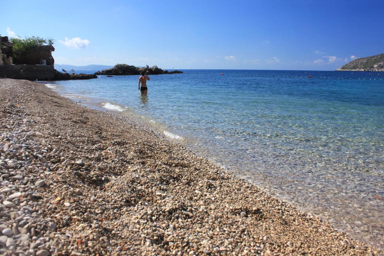 Apartments By The Sea Komiza, Vis - 8533 외부 사진