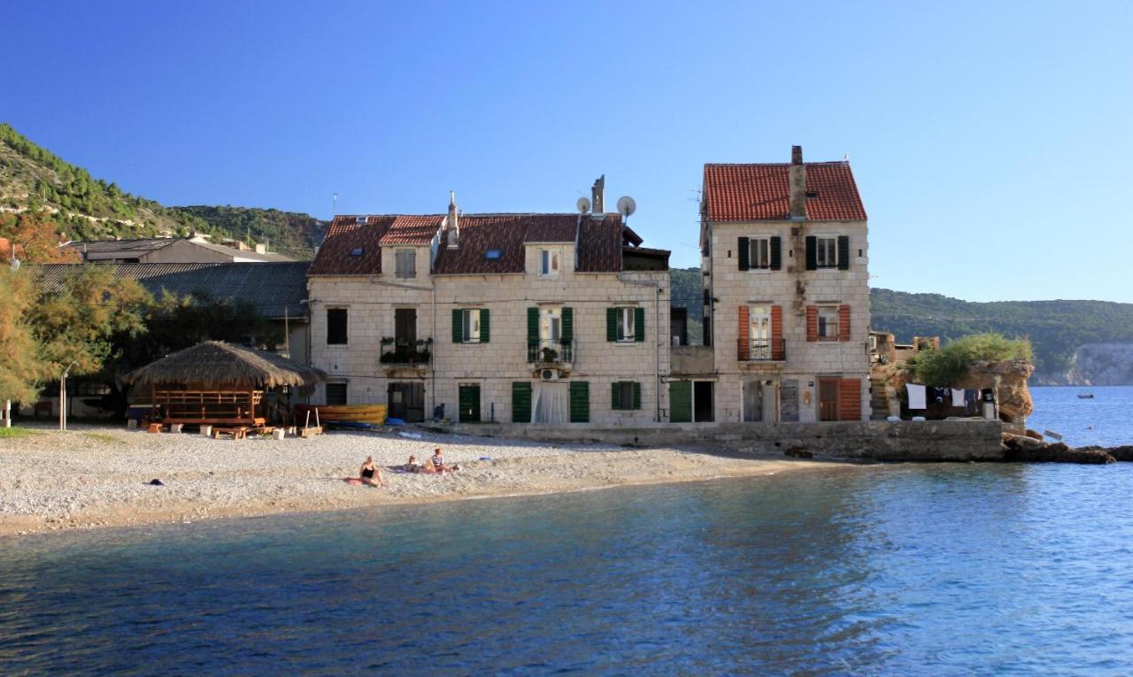 Apartments By The Sea Komiza, Vis - 8533 외부 사진
